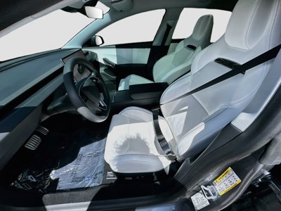 tesla model 3 2025 5YJ3E1ET5SF934196 image tesla model 3 2025 5YJ3E1ET5SF934196 image